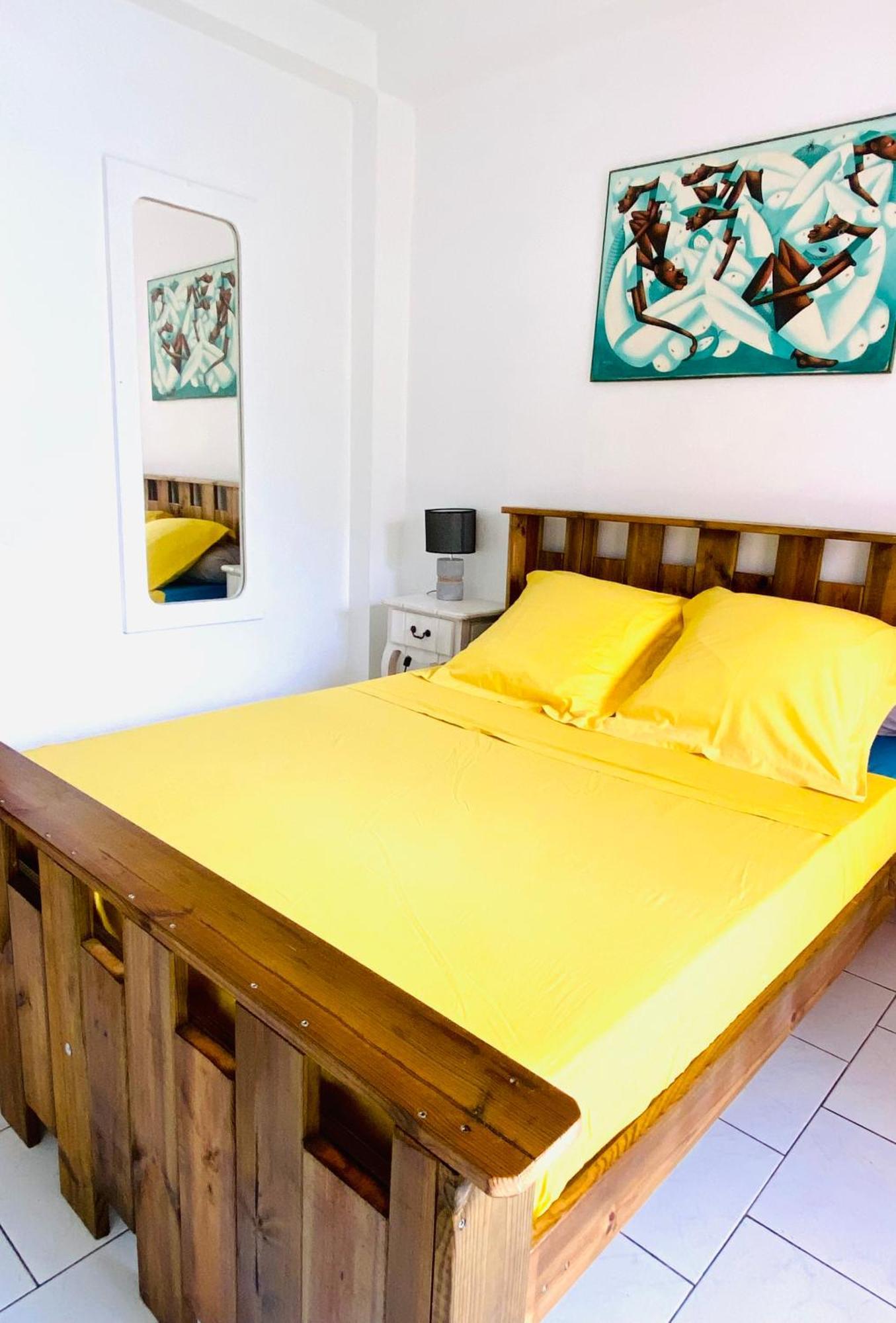 Auberge K-Wan Hostel - Proche Plages Deshaies Dış mekan fotoğraf